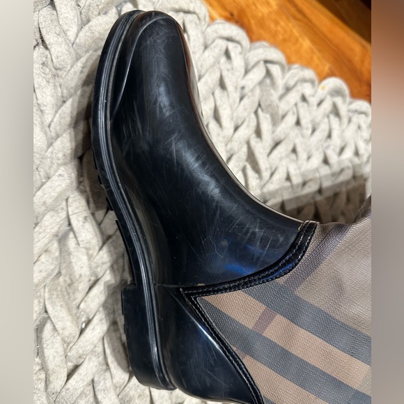 Burberry Rain Boots - Picture 8 of 11
